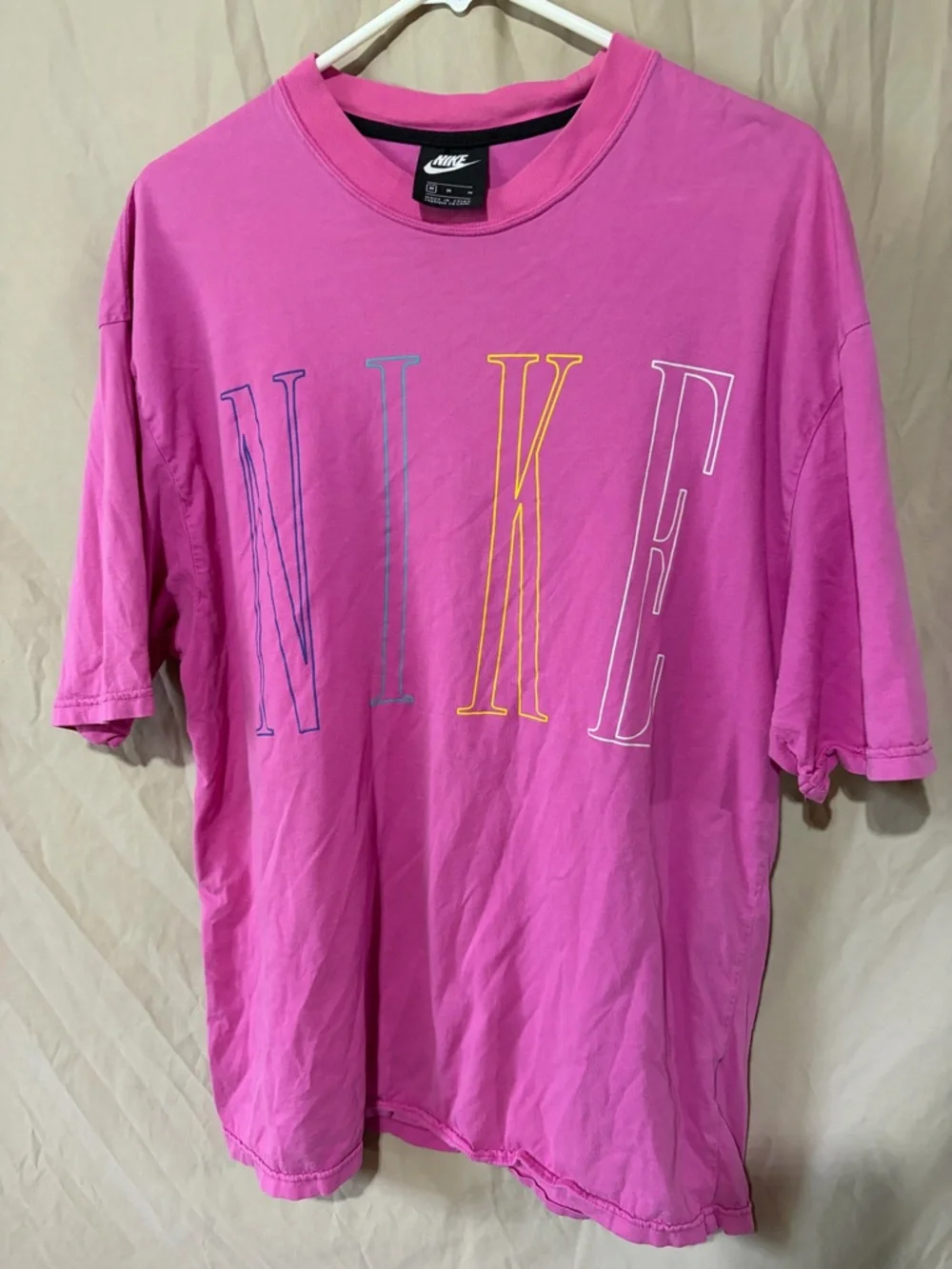 Nike T-shirt - Picture 1 of 2